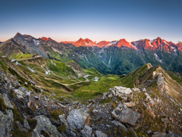 Edelweißspitze je nejvýše položený bod na silnici Großglockner Hochalpenstraße, kam se dá dojet autem