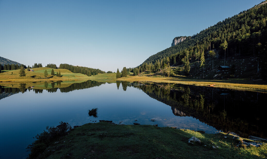 Krajina regionu Tennengau s jezerem Seewaldsee