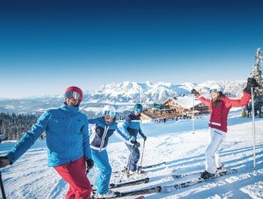 Lyžaři ve Ski amadé