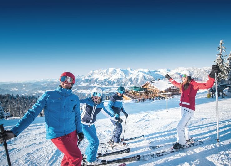 Lyžaři ve Ski amadé