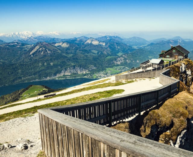 SchafbergBahn Pohled na krajinu jezer a hor z vrcholu Schafberg