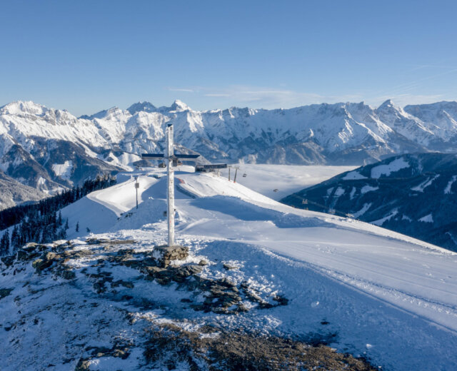 Saalfelden Leogang v zimě a hora Asitz