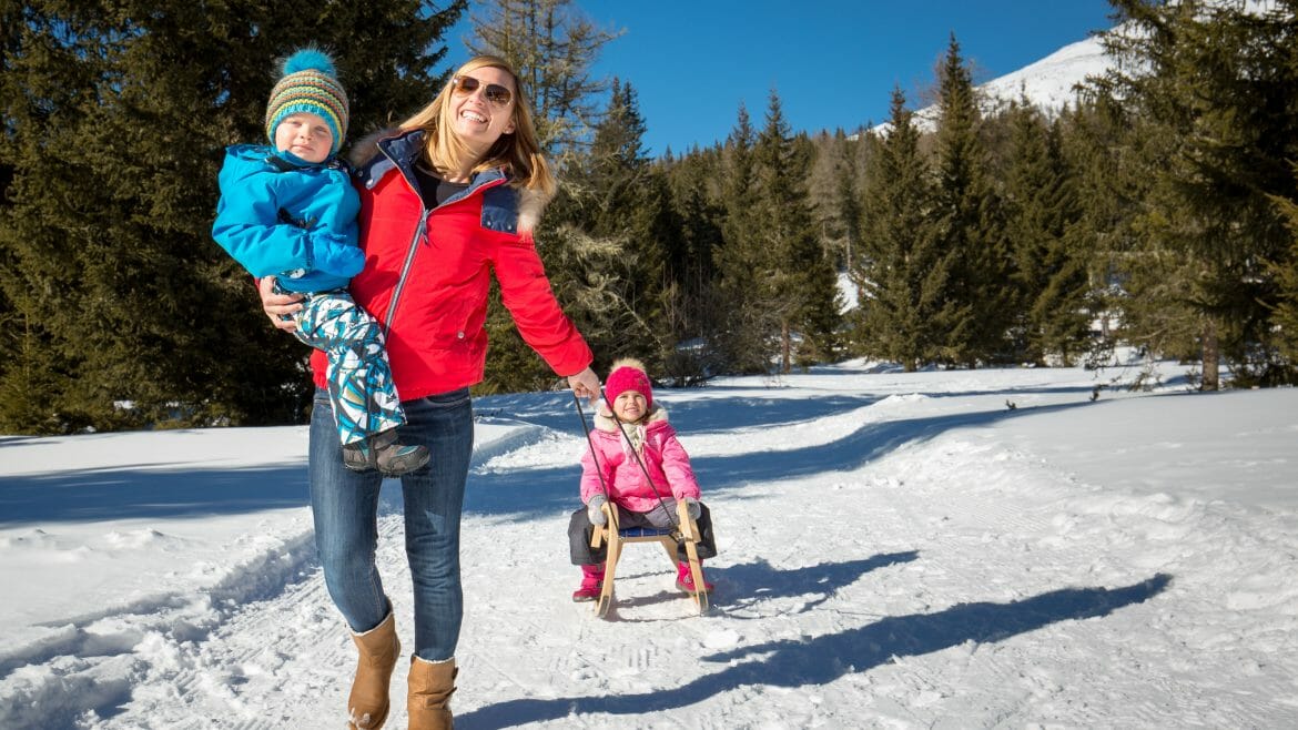 Děti milují sáňkování a proto milují i Salcburský Lungau, kde je vždycky dost sněhu a slunce pro všechny možné zábavné aktivity na čerstvém horském vzduchu