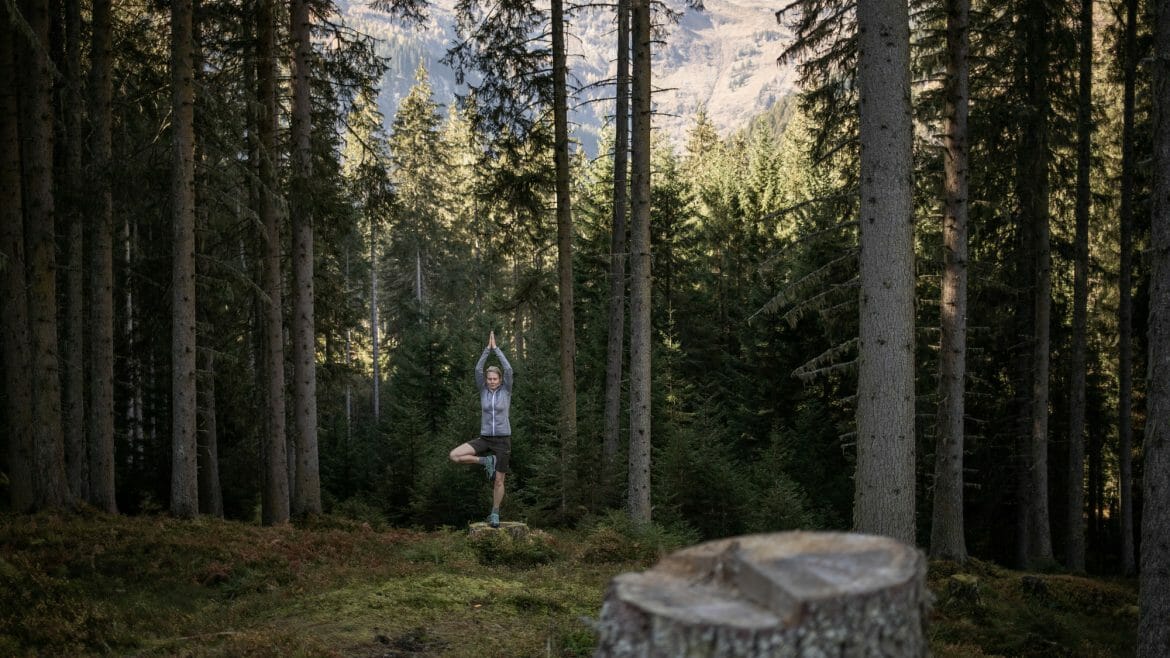 Blahodárný vysokohorský vzduch uprostřed zdravých alpských lesů s voňavými borovicemi v Gasteinu posouvá cvičení do zcela nových dimenzí