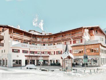 Das Alpenhaus im Ortszentrum von Kaprun im Winter