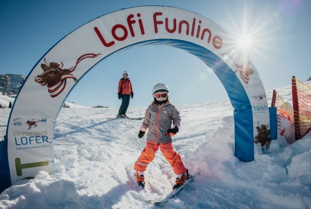 Lyžařská oblast Almenwelt Lofer a zábavná sjezdovka pro děti Lofi Funline