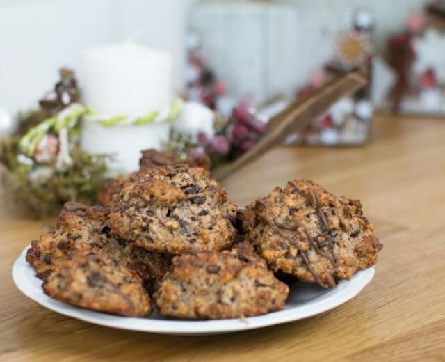 Vánoční müsli sušenky s meruňkami