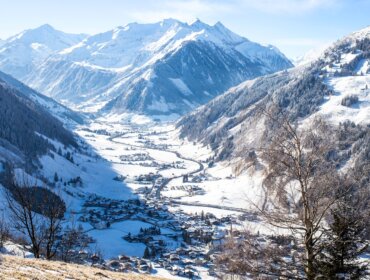 Zimní pohled na údolí Raurisertal