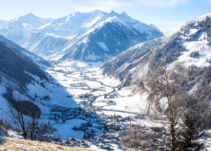 Zimní pohled na údolí Raurisertal