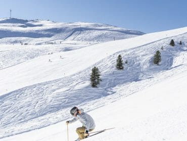 Ve Wildkogel Areně převažují modré a červené sjezdovky, na dovolené se také můžete těšit na útulné ubytování a příjemnou rodinnou atmosféru