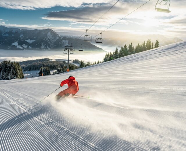 Skifahren auf der Schmittenhöhe – Skiing on the Schmittenhöhe (c) Zell am See-Kaprun Tourismus Lyžování na Schmittenhöhe