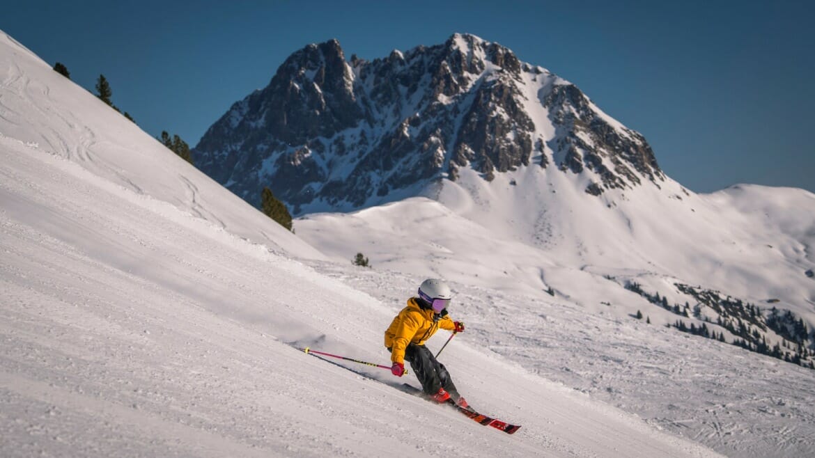 Díky lyžařským kurzům a speciálním areálům zaměřeným na děti se nejmladší lyžaři skvěle zdokonalí
