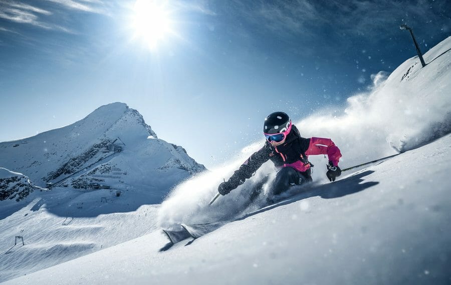 Freeride je na Kitzsteinhornu zážitkem až do pozdního jara!