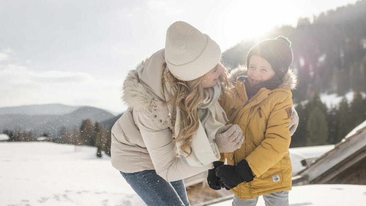 Zimu si spojujeme s hezkými vzpomínkami na prarodiče, rodiče a naše děti si později také budou pamatovat radost ze zimy