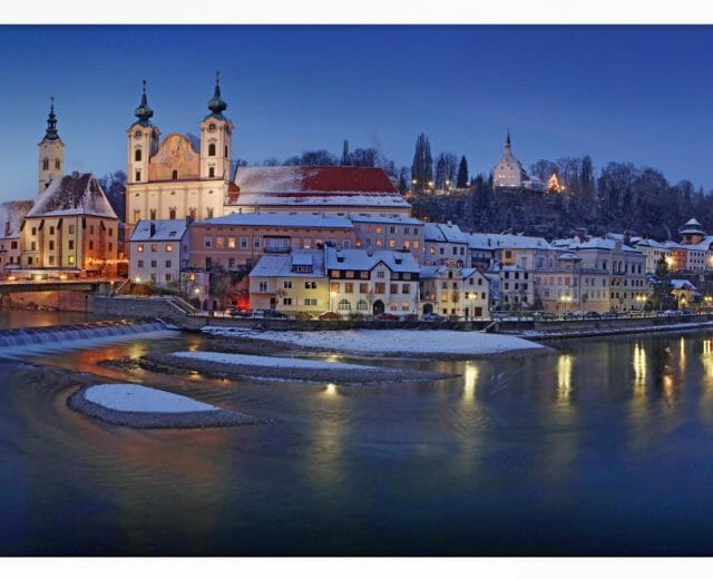 Steyr, česky Štýr, je rakouské město ve spolkové zemi Horní Rakousy