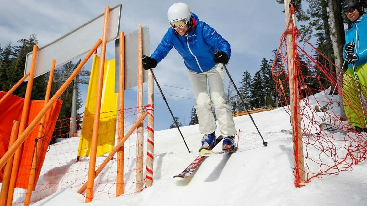Jagaschuss v areálu lanovky Kopfbergbahn čeká na lyžaře, kteří rádi rychle lyžují, dráha pro měření rychlosti
