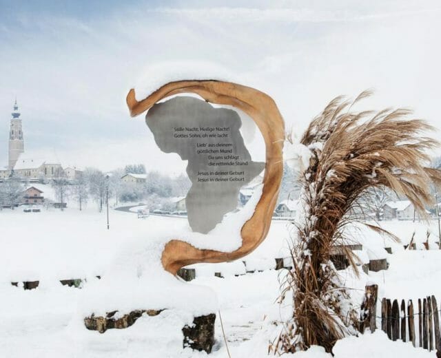 V roce 2012 byla otevřena Stezka míru, po které se každoročně vydá asi 3 000 návštěvníků