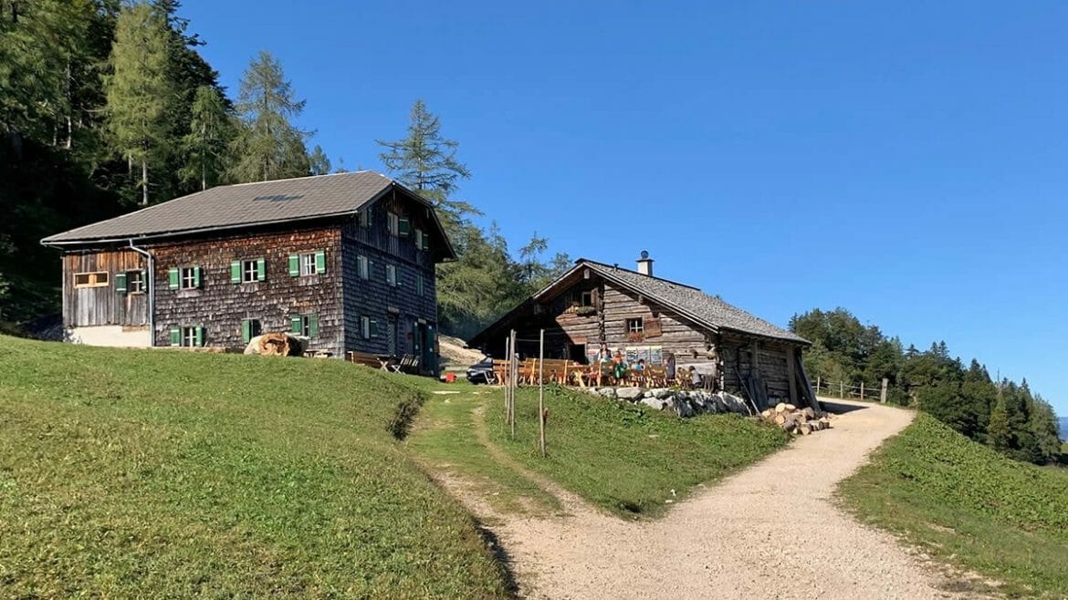 Zwieselalmhütte v Gosau v nadmořské výšce 1440 m je více než 300 let stará