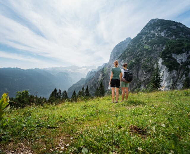 WandernZwieselalm(c)Dachstein Tourismus AG, Chris Eder Media Turistky na Zwieselalm