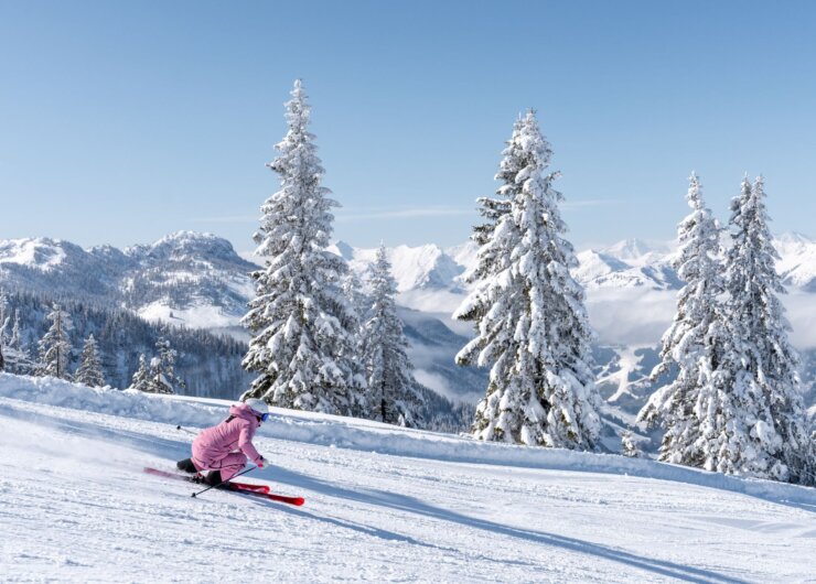 25_st_johann_in_salzburg_winter_skifahren_pistenskifahren_9 Bílá zima v St. Johann v Salcbursku