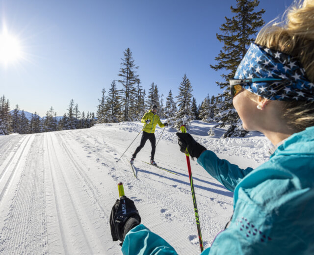 Prosluněná vysokohorská stopa ve Filzmoosu