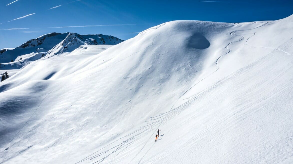 Při lyžařských túrách si můžete vychutnat zimní krajinu Wagrainu-Kleinarlu v prašanu, daleko od ruchu a shonu sjezdovek
