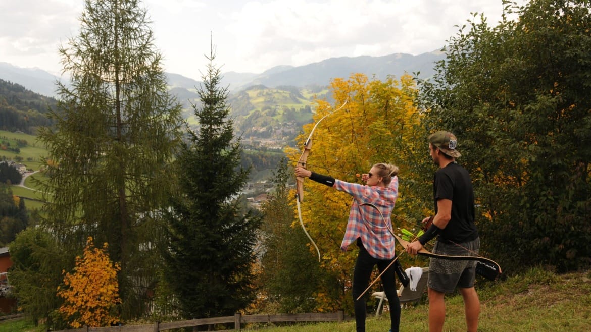 Na lukostřelbě v Alpendorfu St. Johann se zábavnou formou naučíte zacházet s lukem a šípy v přírodě. 