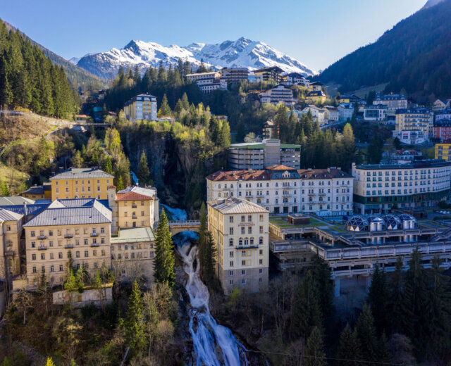 Gasteinský vodopád je jedním z nejznámějších v Rakousku a je symbolem města Bad Gastein