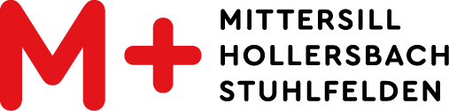 Červené logo M+ s černou barvou Mittersill - Hollersbach - Stuhlfelden, poblíž národního parku Vysoké Taury.