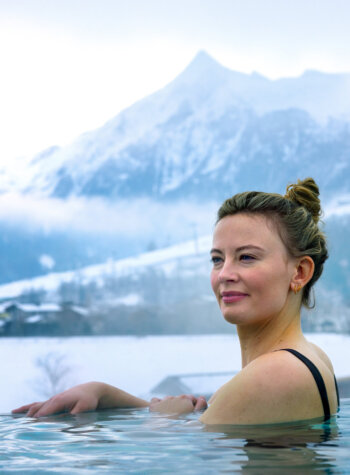 Tauern Spa Kaprun, Panorama Pool, Kitzsteinhorn
