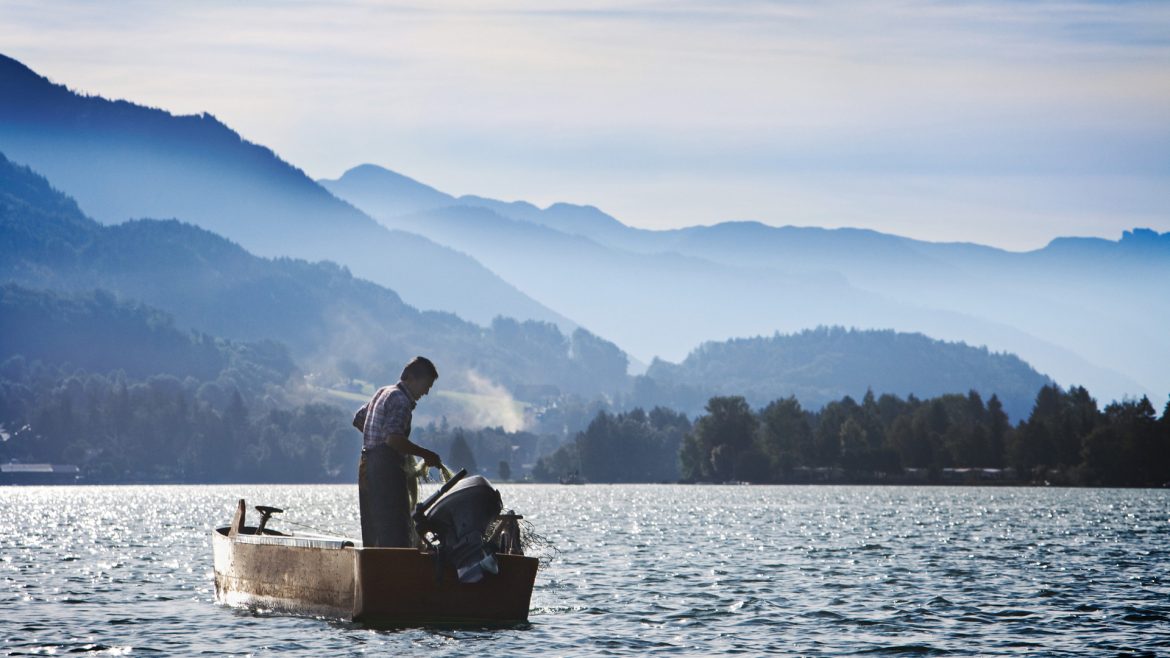 © SalzburgerLand Tourismus - Fischer am Fuschlsee