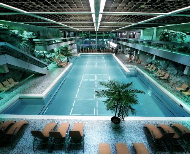 In der Felsentherme Bad Gastein lässt es sich zu jeder Jahreszeit wunderbar entspannen.