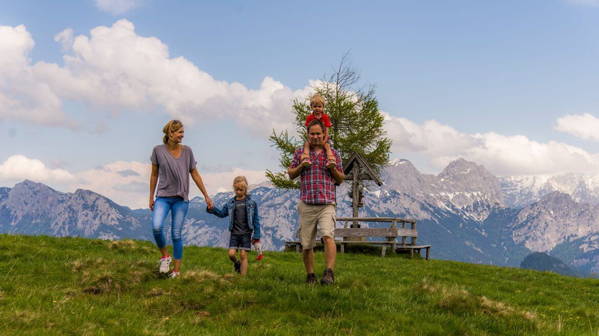 Familie Wandern Schwarzeck © Salzburger Saalachtal Tourismus