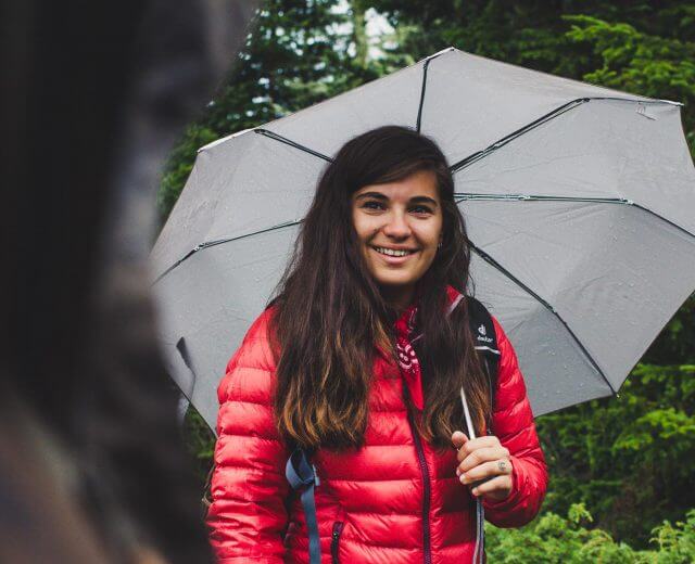 Madeleine genießt die frische Luft im Lungau