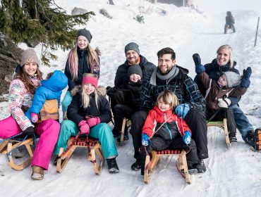 Die zwei Bloggerfamilien beim Rodeln