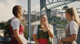 Bauernherbst im SalzburgerLand, drei Damen im Dirndl