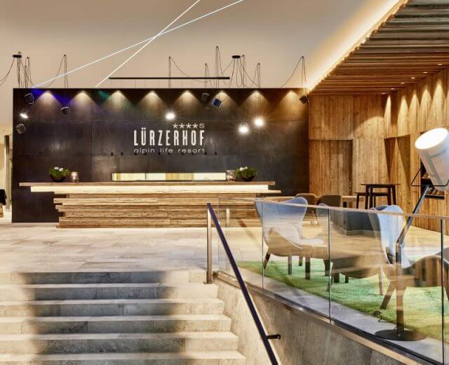 lhu_16_0813-1036×650