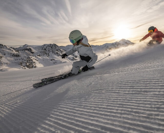 Pistenspaß mit Skilehrer (c) SalzburgerLand Pistenspaß mit Skilehrer (c) SalzburgerLand