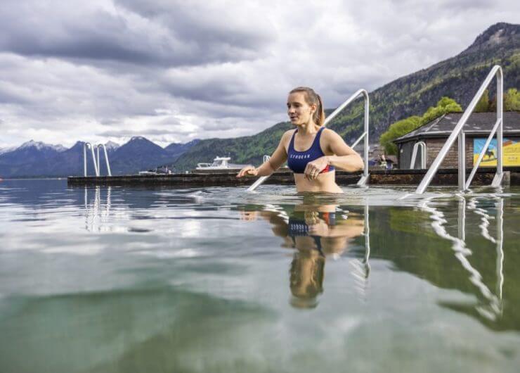 winterschwimmen-wolfgangsee-by-Michael-Groessinger-1U1A4151-1-1036×650
