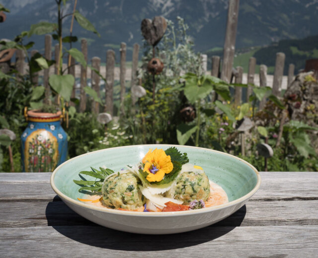 Brennessel-Knödel.