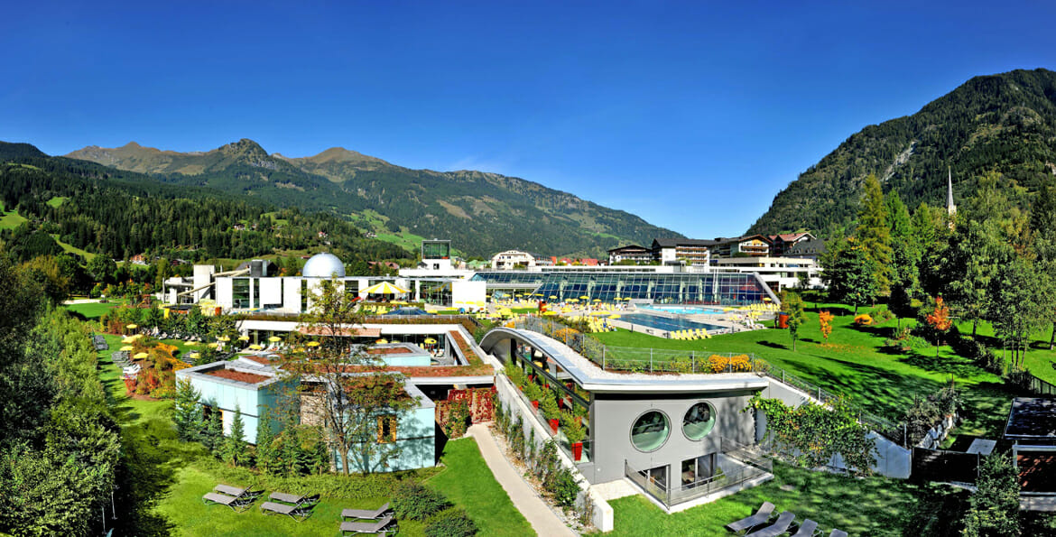 Außenansicht Alpentherme Bad Hofgastein