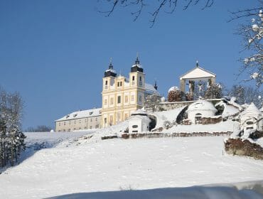 Pilgrimage church Maria Plain im Winter