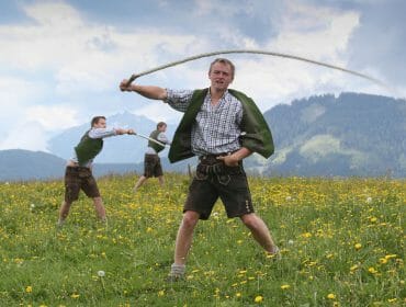 Schnalzen, Tradition Brauchtum Almsommer-Veranstaltung