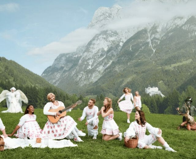 Familie auf der Wiese (c) Markus Morianz Family on the meadow ©Markus Morianz