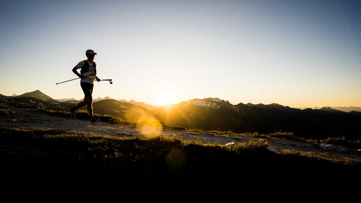 Трейлраннинг. Trail loop Yellow. Go off the beaten track. Off the beaten track.