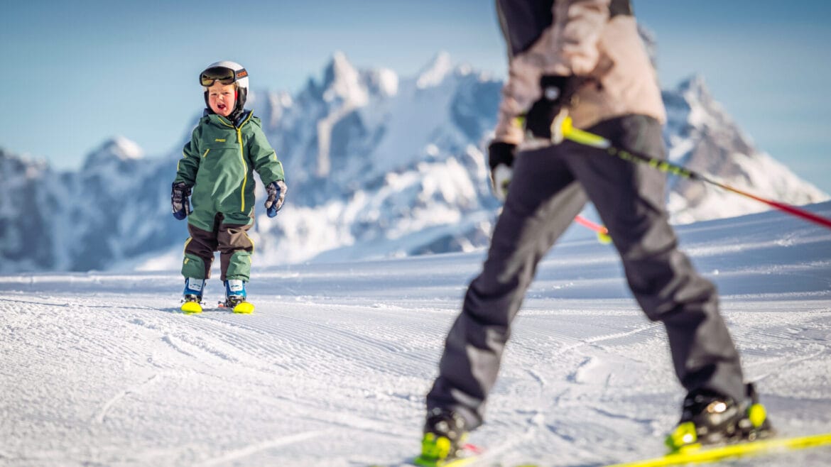 Child at the Monte Popolo ski area in Eben