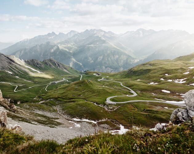 A magas alpesi Grossglockner panorámaút