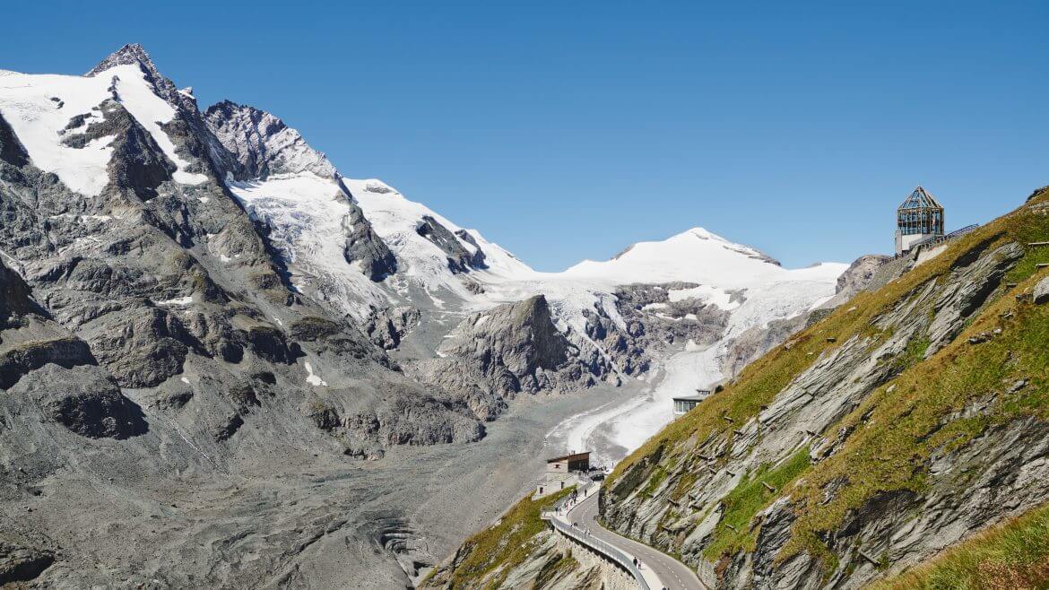 A magas alpesi Grossglockner panorámaút