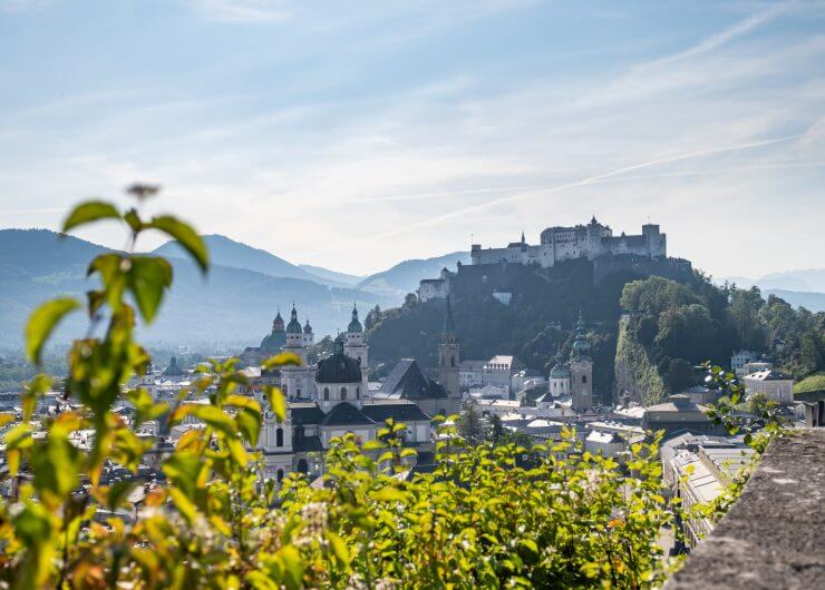 A Festungsbahn, a Wasserspiegel Múzeum és a MönchsbergAufzug felvonó a salzburgi óváros közepette emelkedő Mönchsberget igazi élményheggyé teszik.