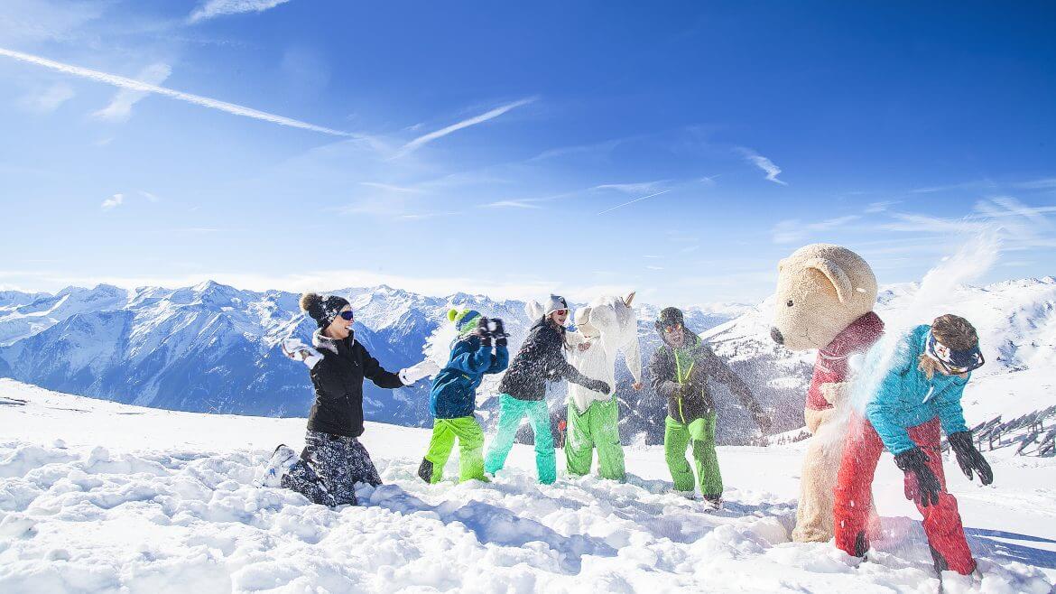 Skifahren mit den Kindern in Wildkogel-Arena